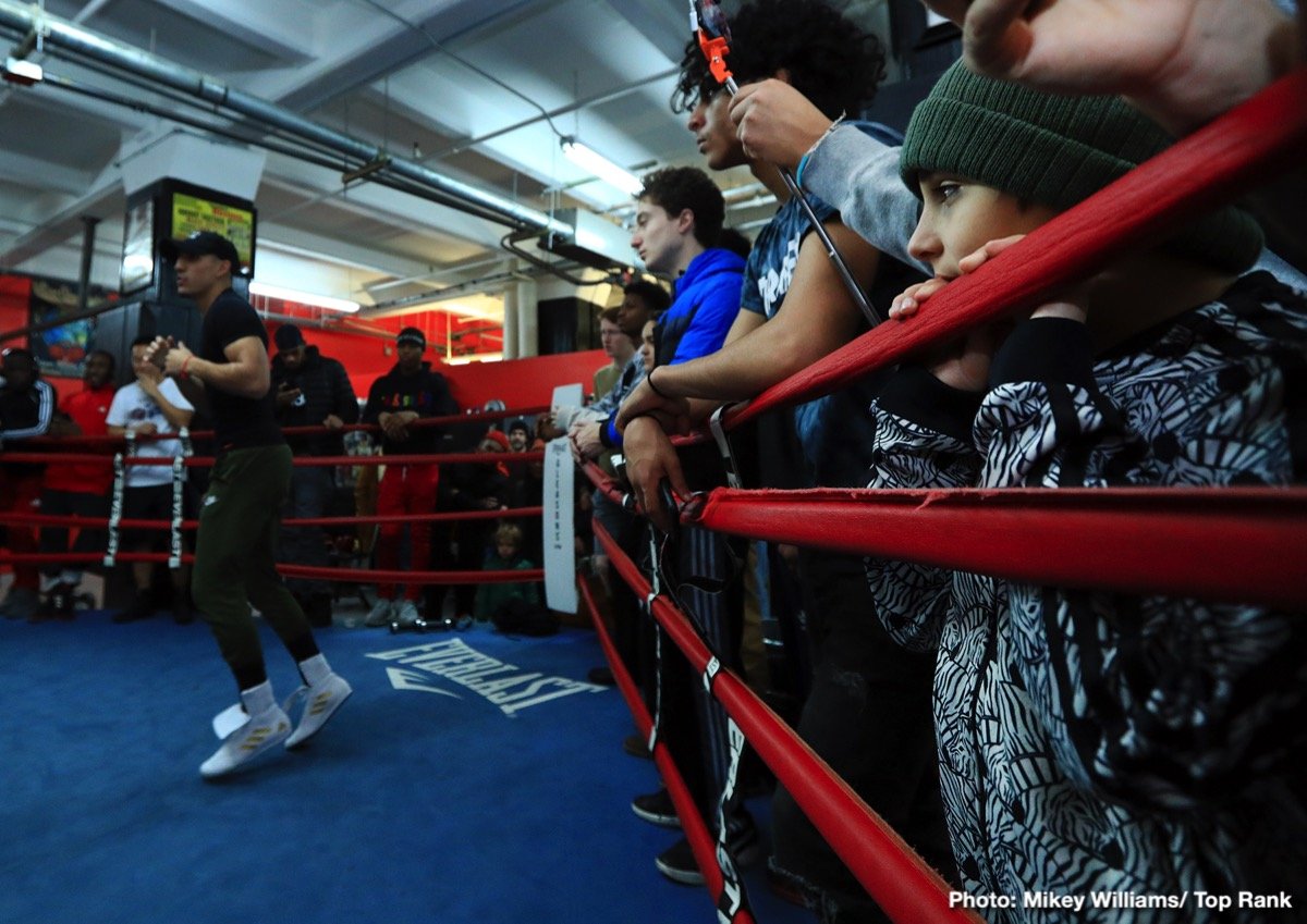 PHOTOS: Lomachenko, Pedraza, Dogboe Meet Children From Give A Kid A Dream