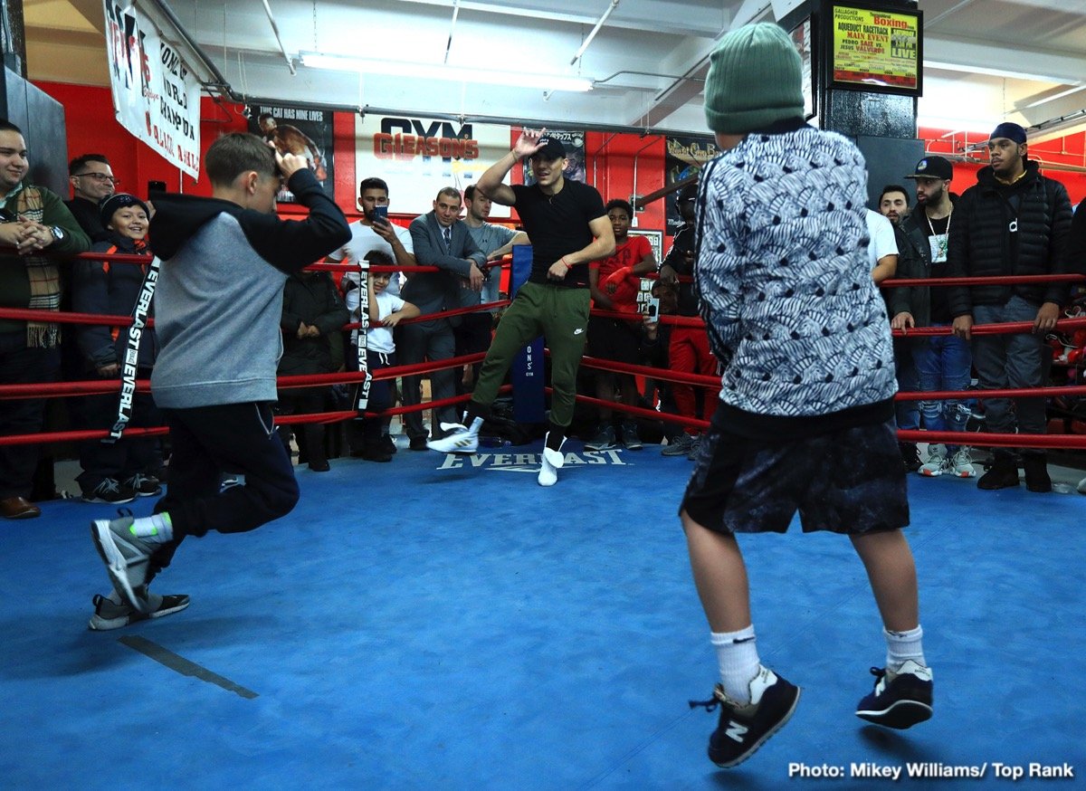 PHOTOS: Lomachenko, Pedraza, Dogboe Meet Children From Give A Kid A Dream