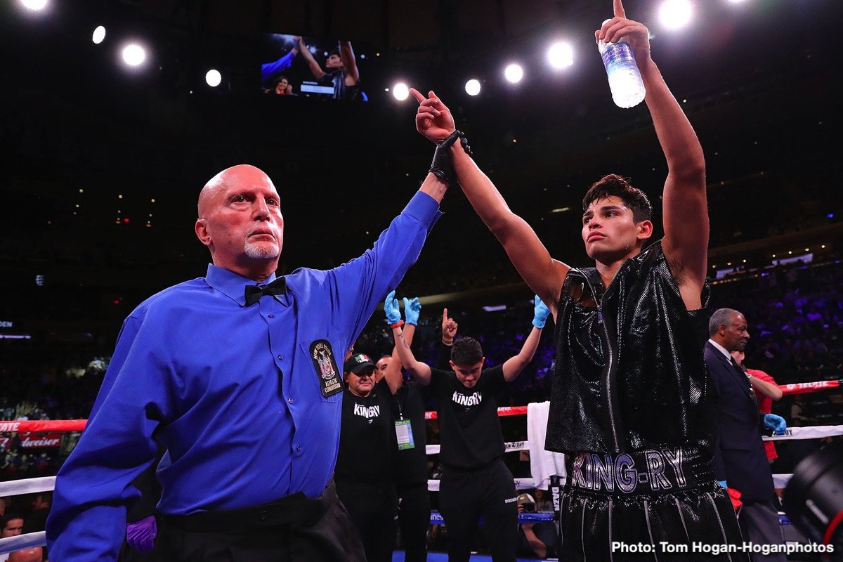 Canelo Floors Fielding Four Times To Become 3-Weight Champ In Front Of Sold-Out Madison Square Garden