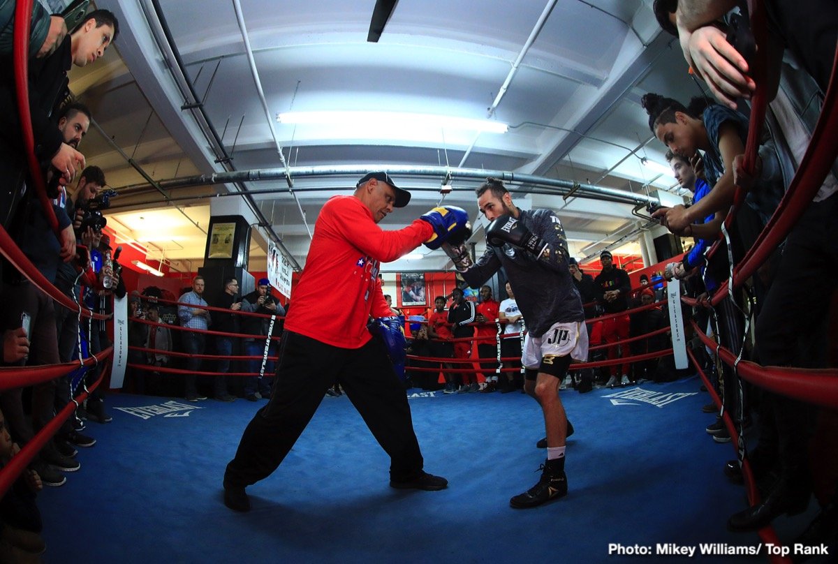 PHOTOS: Lomachenko, Pedraza, Dogboe Meet Children From Give A Kid A Dream — Boxing News1200 x 808