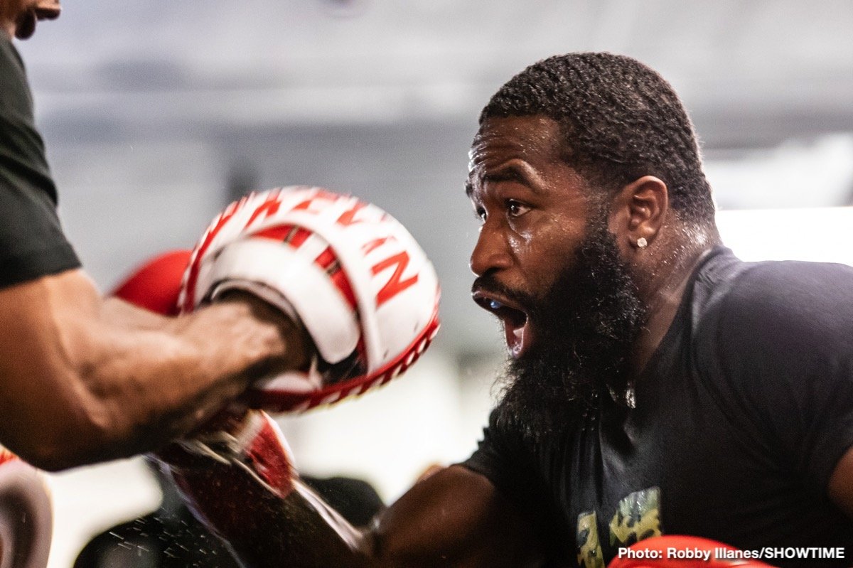 Pacquiao vs Broner: Roach Has a Solution for The Problem