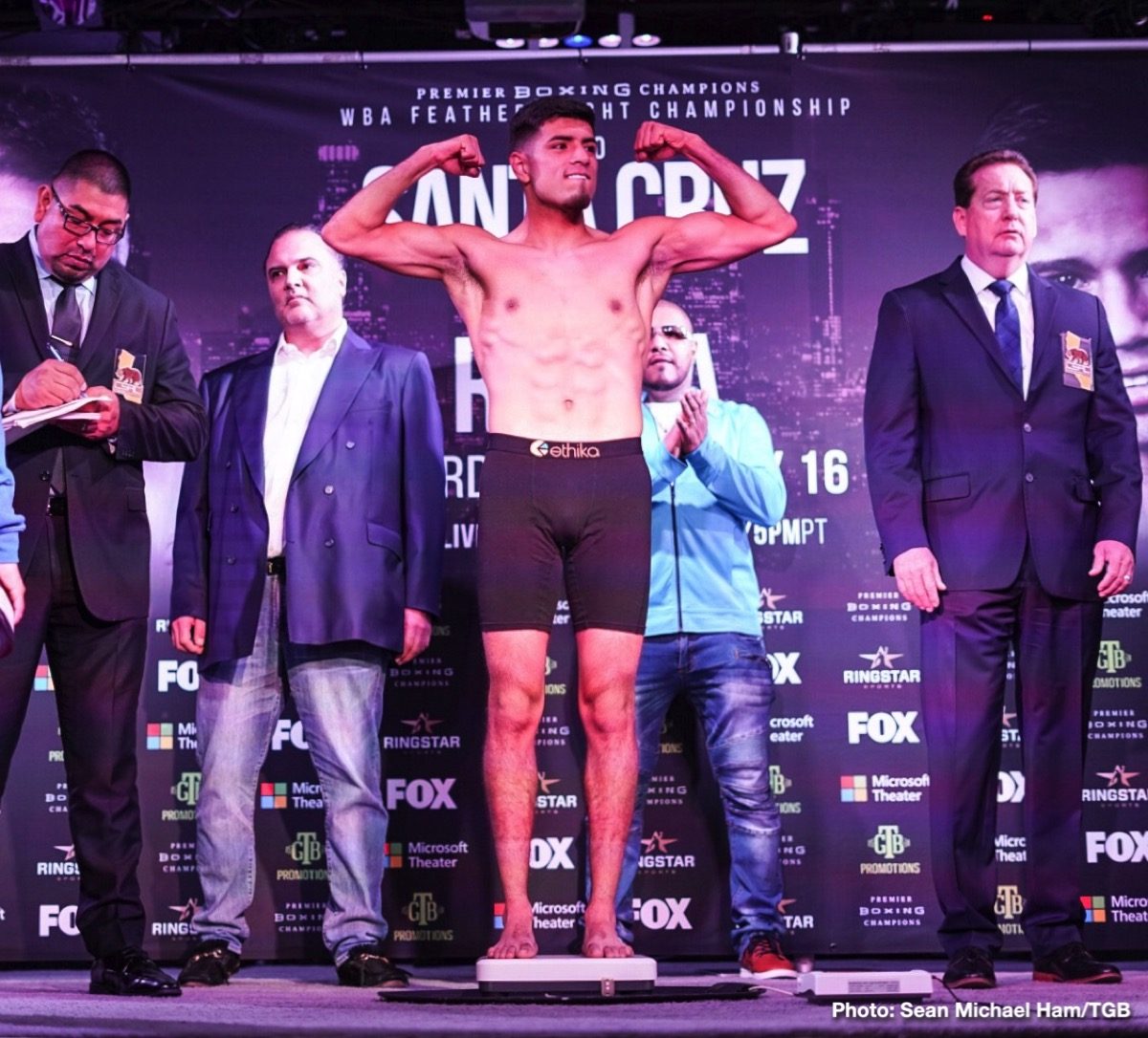 Leo Santa Cruz and Rafael Rivera Weigh-In Results