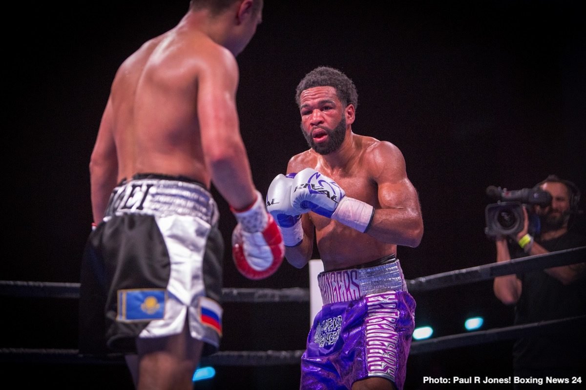 Boxing photo: Argenis Mendez, Lamont Peterson, Sergey Lipinets image RESULTS: Sergey Lipinets defeats Lamont Peterson