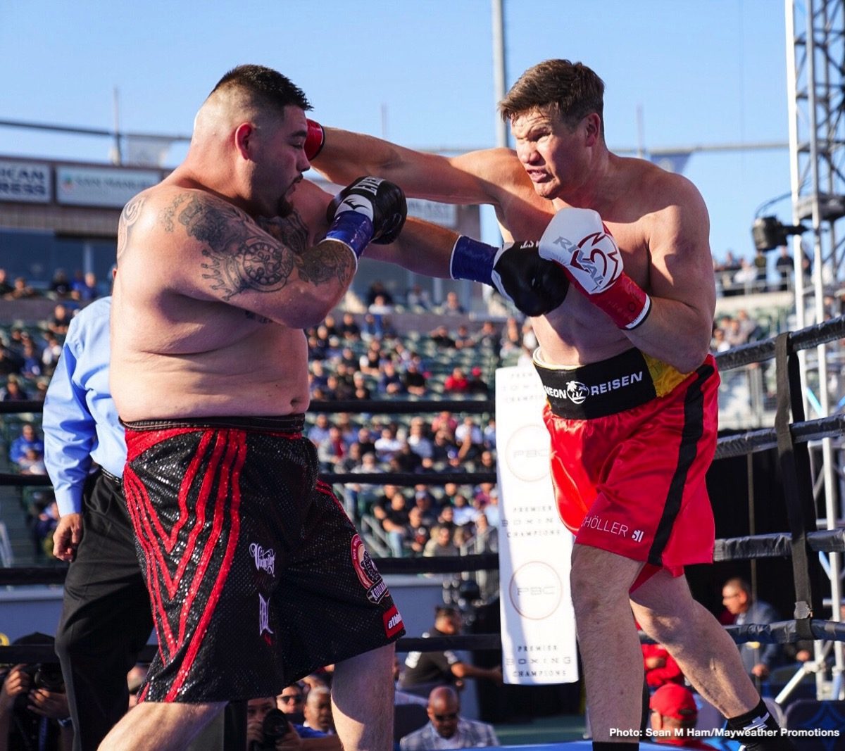 Photos: Danny Garcia Delivers Dominant Performance; Ruiz Stops Dimitrenko