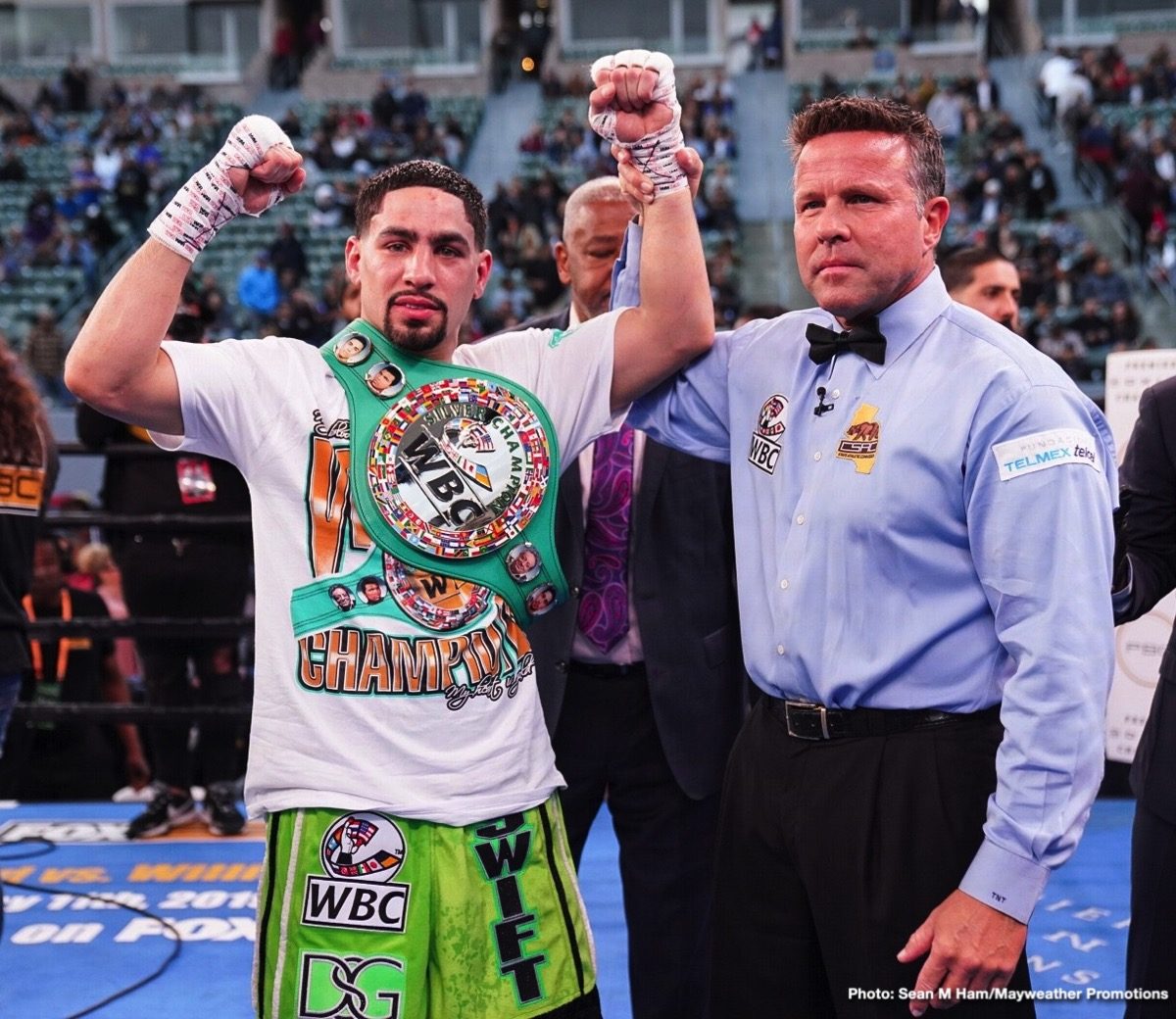 Photos: Danny Garcia Delivers Dominant Performance; Ruiz Stops Dimitrenko