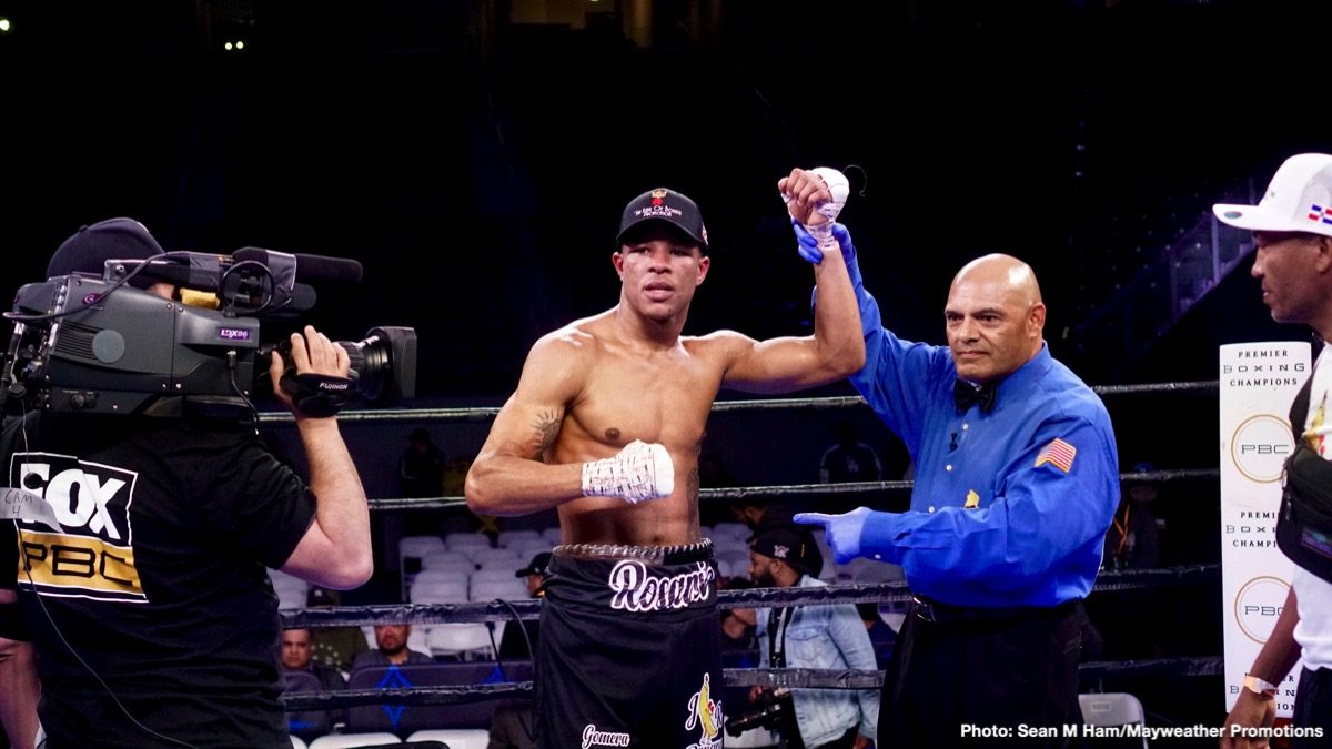Photos: Danny Garcia Delivers Dominant Performance; Ruiz Stops Dimitrenko