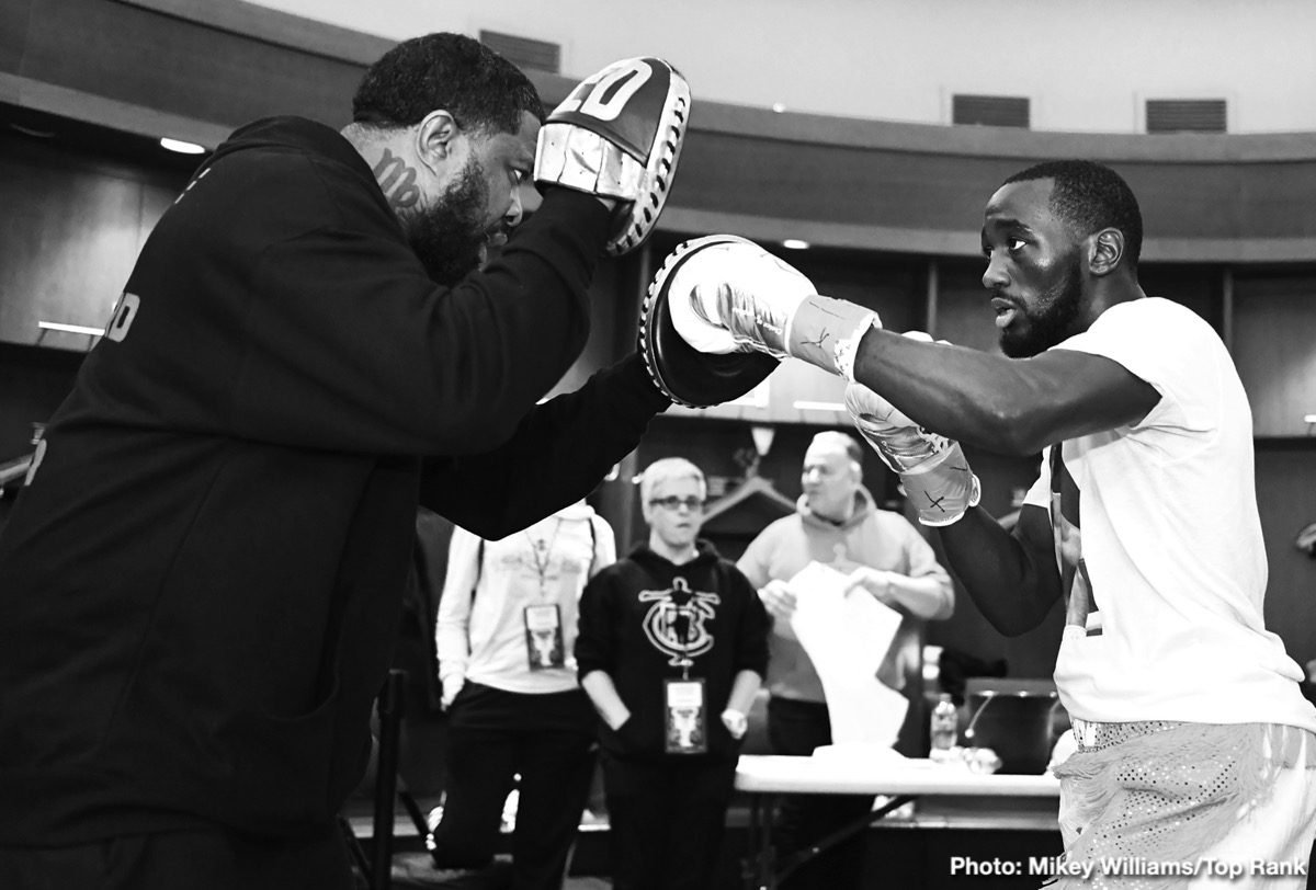 Photos: Crawford dominates Khan; Teofimo Lopez & Shakur Stevenson victorious