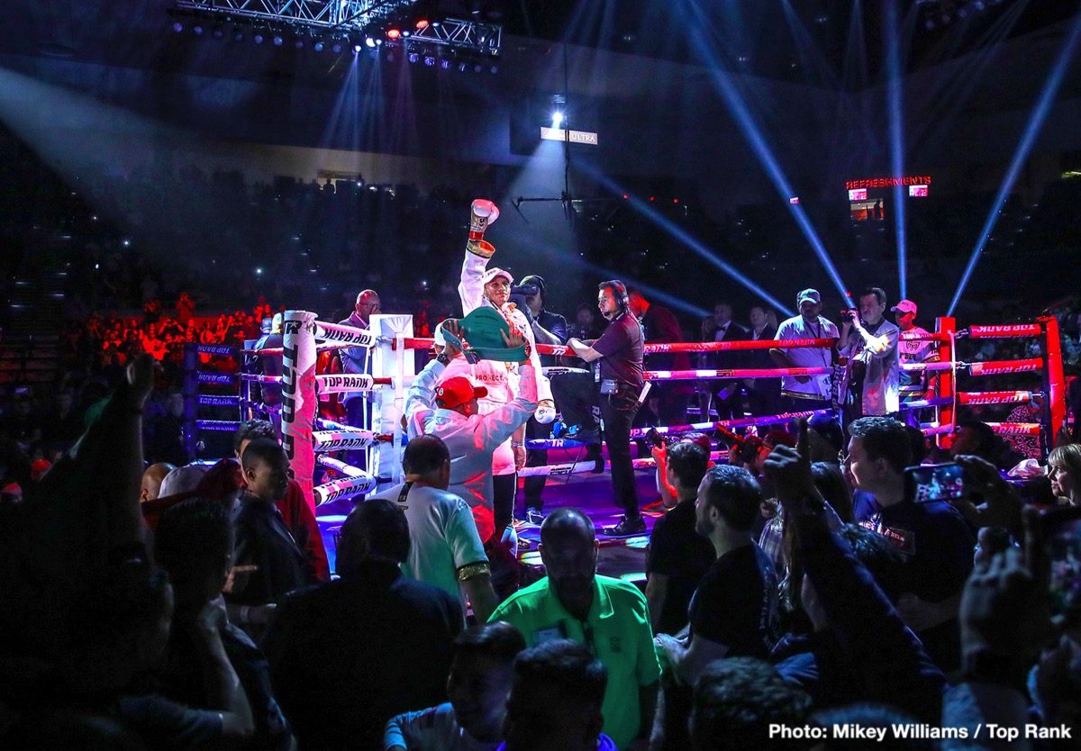 RESULTS: Berchelt and Navarrete Victorious