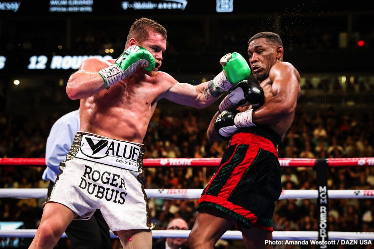 Canelo decisions Jacobs - Live Updates From Las Vegas
