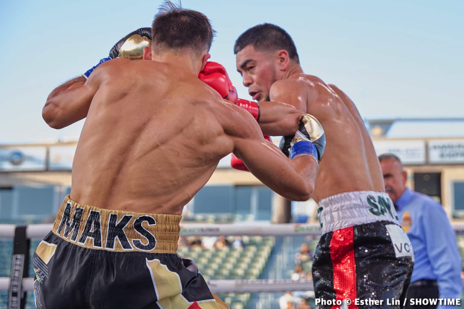 Boxing photo: Fernando Martinez image Fernando Martinez Retains IBF Junior Bantamweight - Boxing Results