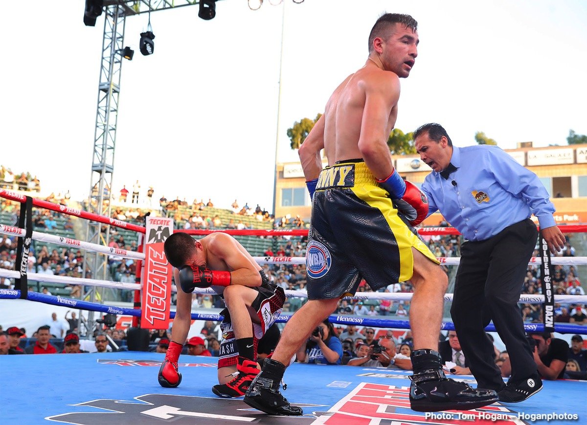 Ronny Rios Shocks Diego De La Hoya To Take WBA Gold Super-Bantamweight Belt