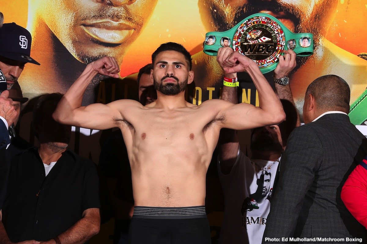 Tevin Farmer, Maurice Hooker & Yenifel Vicente in action on Saturday — Boxing News1200 x 800