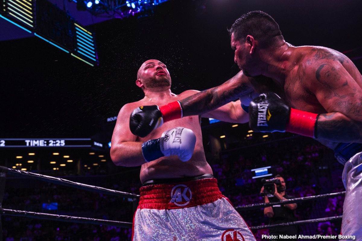 Andy Ruiz faces Chris Arreola on Fox PPV on Apr.24th