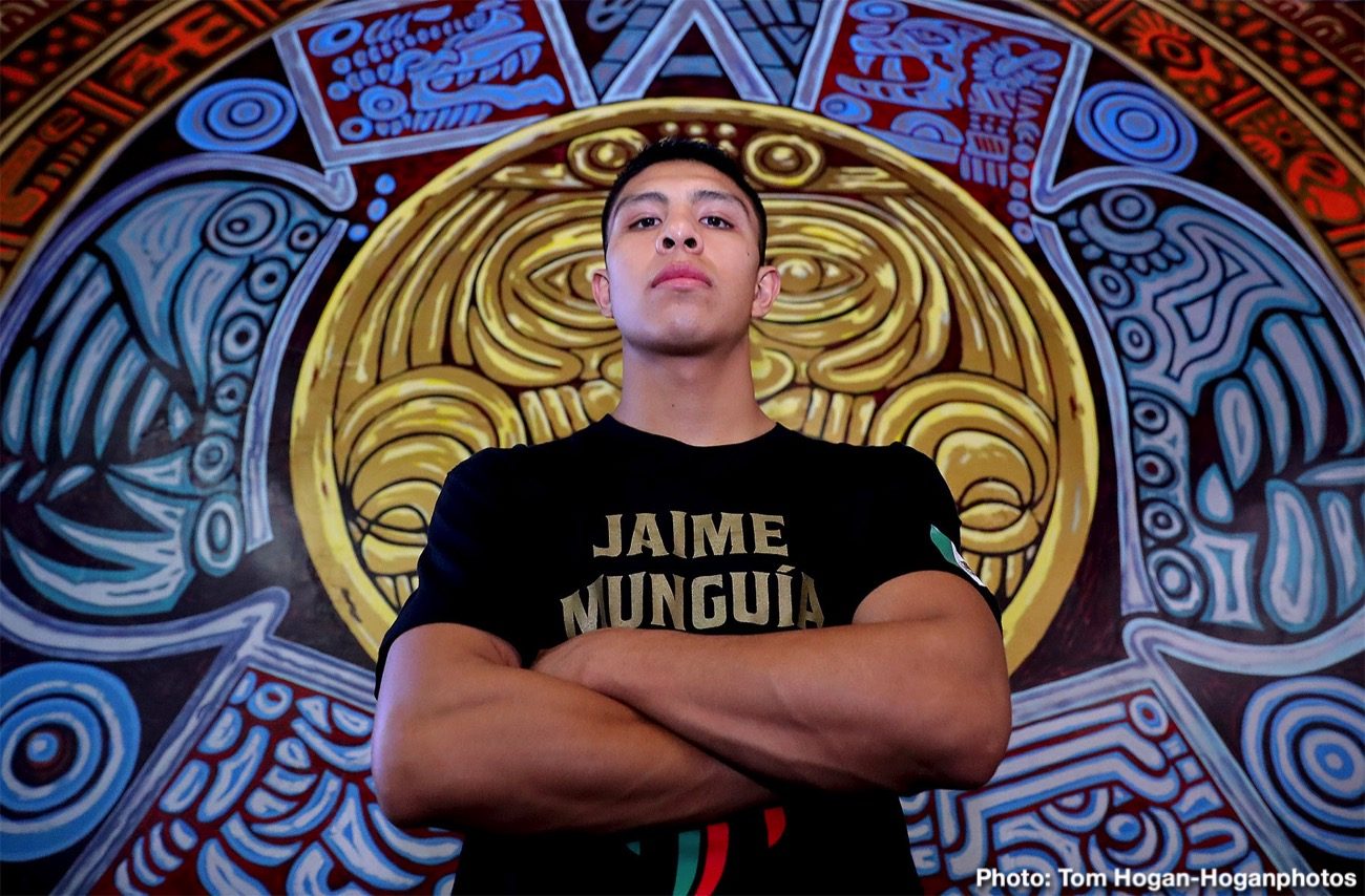 De La Hoya wants Golovkin vs. Munguia for May