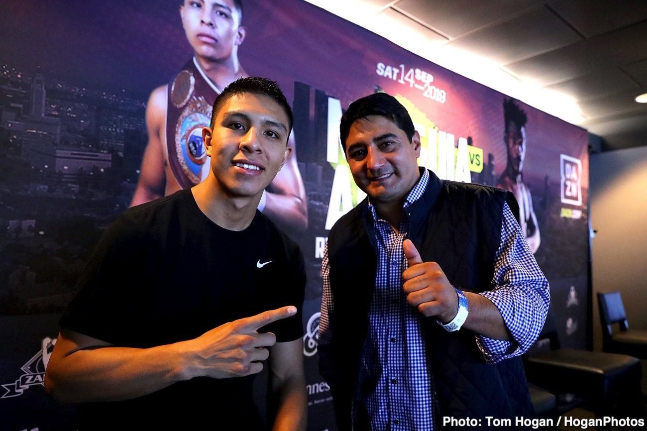 De La Hoya wants Golovkin vs. Munguia for May