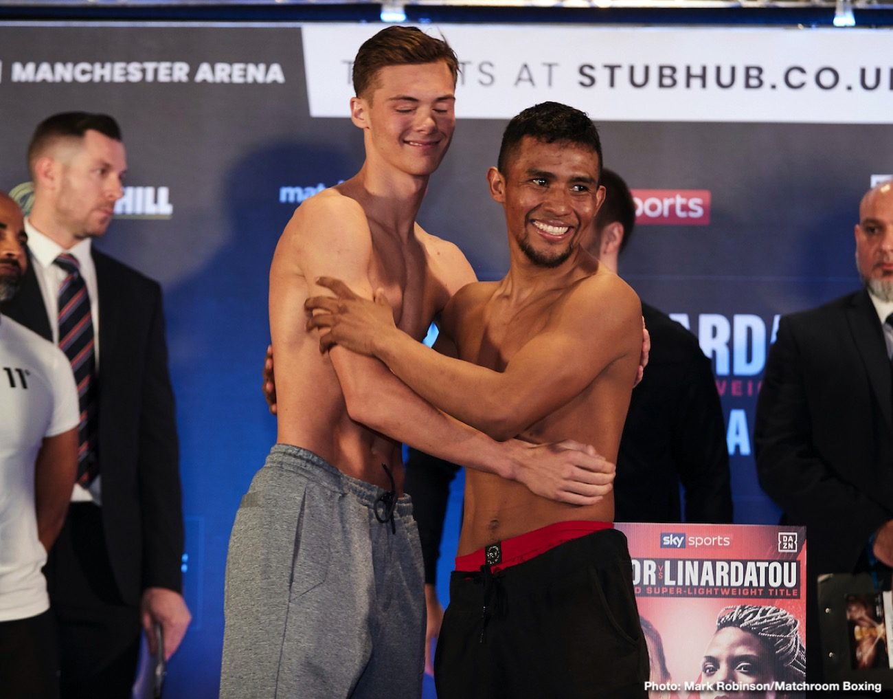 Taylor vs. Linardatou & Crolla vs. Urquiaga Weigh In Results
