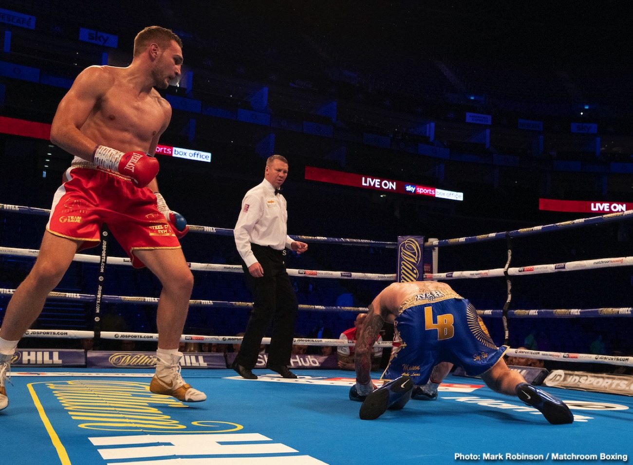 Live Results from London: Taylor Outpoints Prograis, Chisora Stops Price