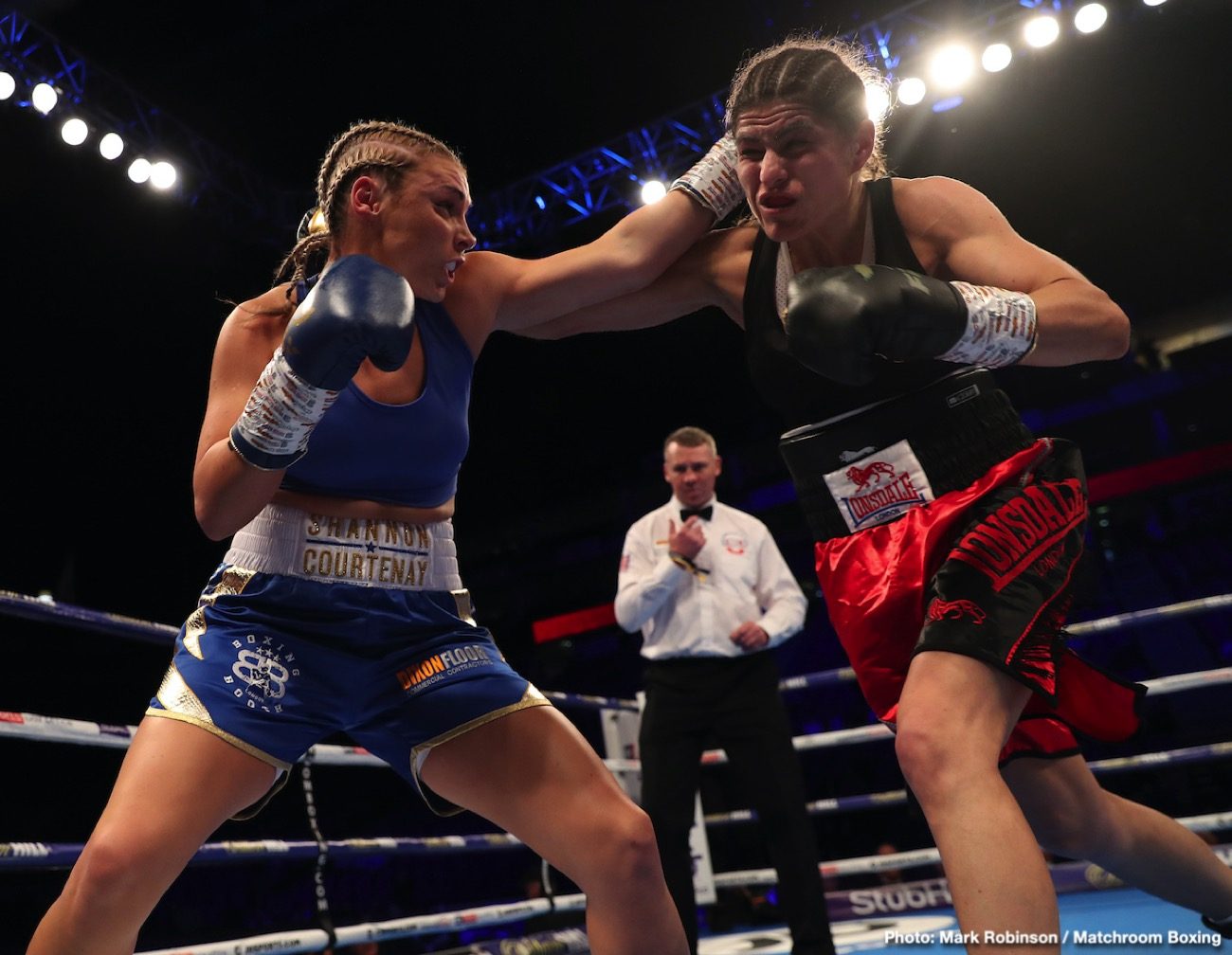 Live Results from London: Taylor Outpoints Prograis, Chisora Stops Price