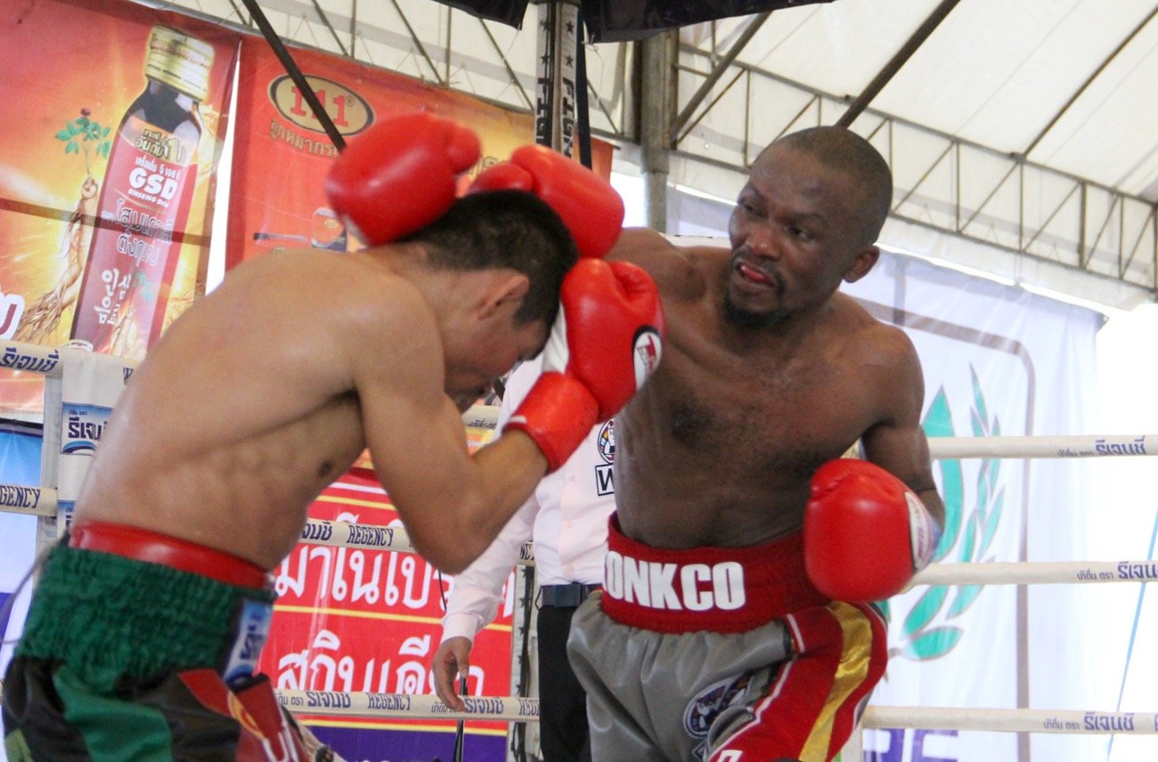 RESULTS: Wanheng Menayothin Now 54-0; Decisions Simphiwe Konkco