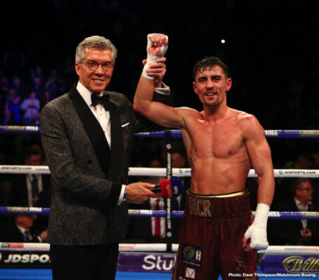 Anthony Crolla Vs Frank Urquiaga Anthony Crolla, Hopey Price, Katie Taylor - Crolla signs off with points win in final fight