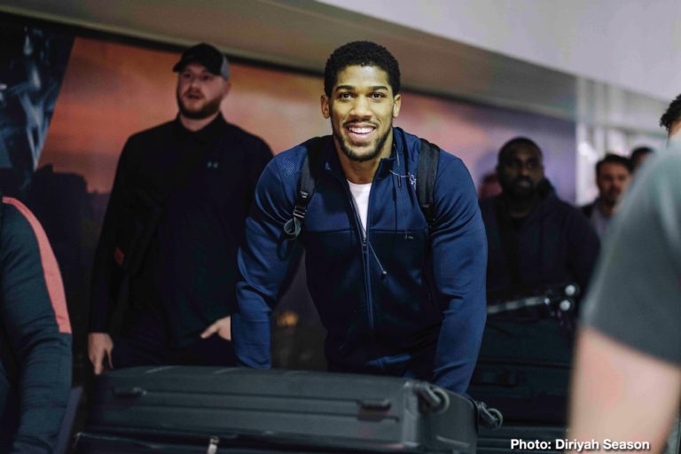 Anthony Joshua Promises An "Iconic Evening Of Boxing" As He Arrives In Saudi Arabia