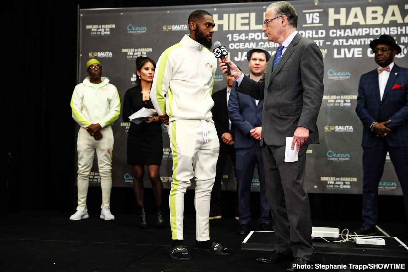 Claressa Shields and Ivana Habazin - weigh-in results