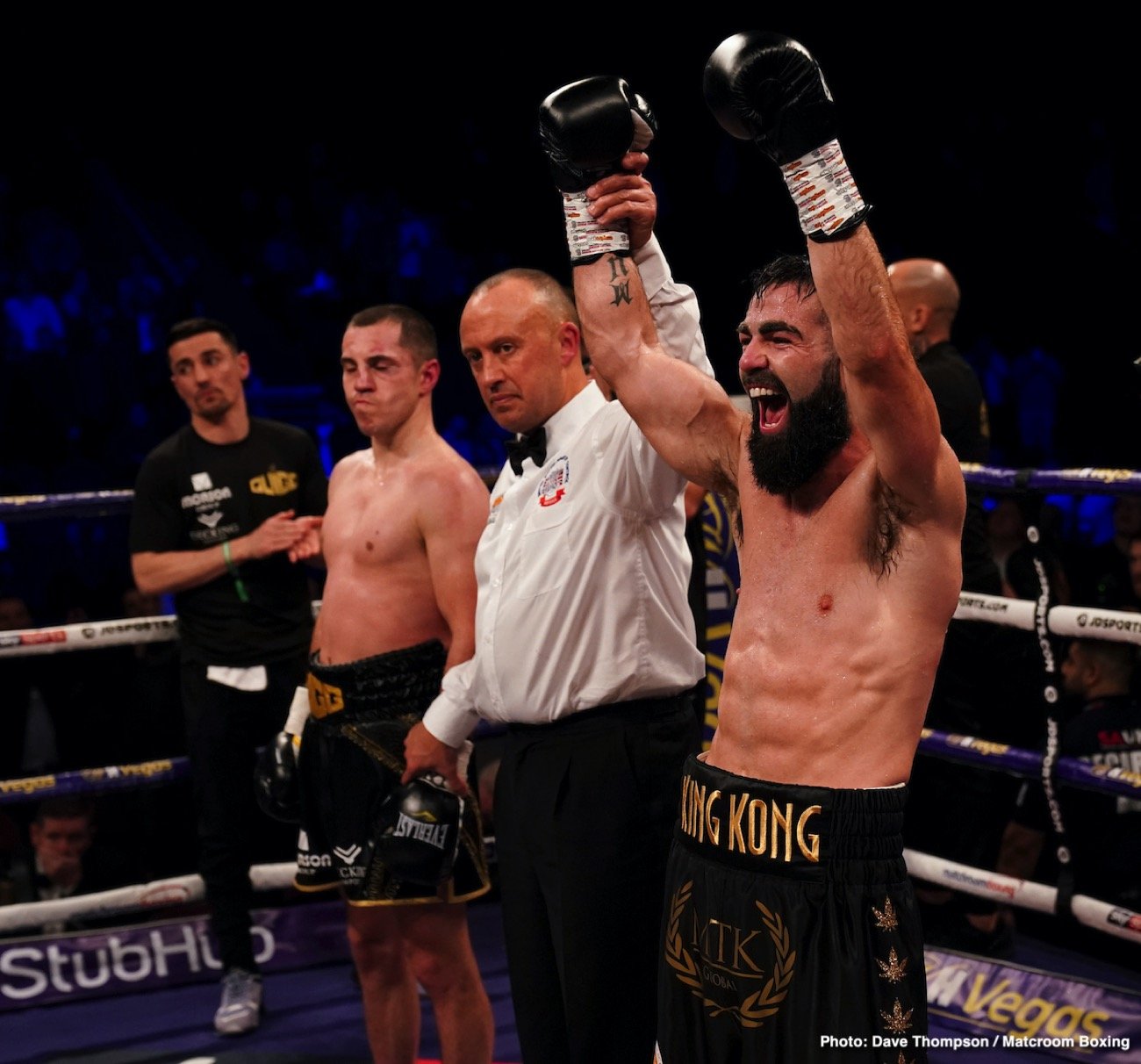 PHOTOS: Carroll beats Quigg by 11th round TKO, Fury, Parker & Fowler Win