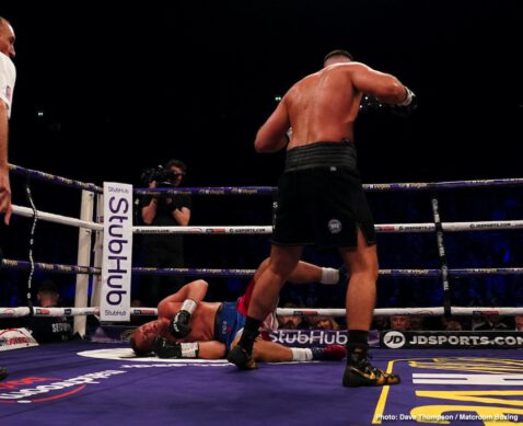 Hughie Fury Vs Pavel Sour Anthony Fowler, Hughie Fury, Jono Carroll, Pavel Sour, Rohan Murdock, Scott Quigg, Zach Parker - Dublin's Jono Carroll produced a career-best performance to stop former World Champion Scott Quigg at Manchester Arena, live on Sky Sports in the UK and DAZN in the US.