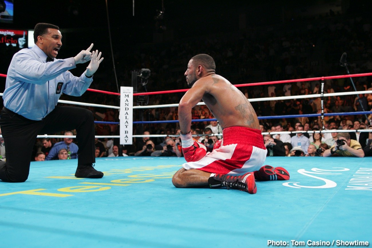 Boxing photo: image Showtime Boxing classics to air starting April 10