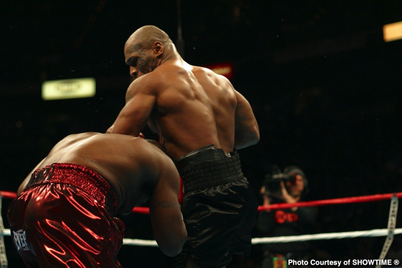 Mike Tyson boxing image / photo