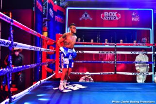 Volvemos con Punch Emanuel Navarrete, Uriel Lopez - Navarrete uses body attack to stop Lopez in the sixth round of featherweight main event