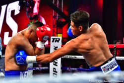 Volvemos con Punch Emanuel Navarrete, Uriel Lopez - Navarrete uses body attack to stop Lopez in the sixth round of featherweight main event