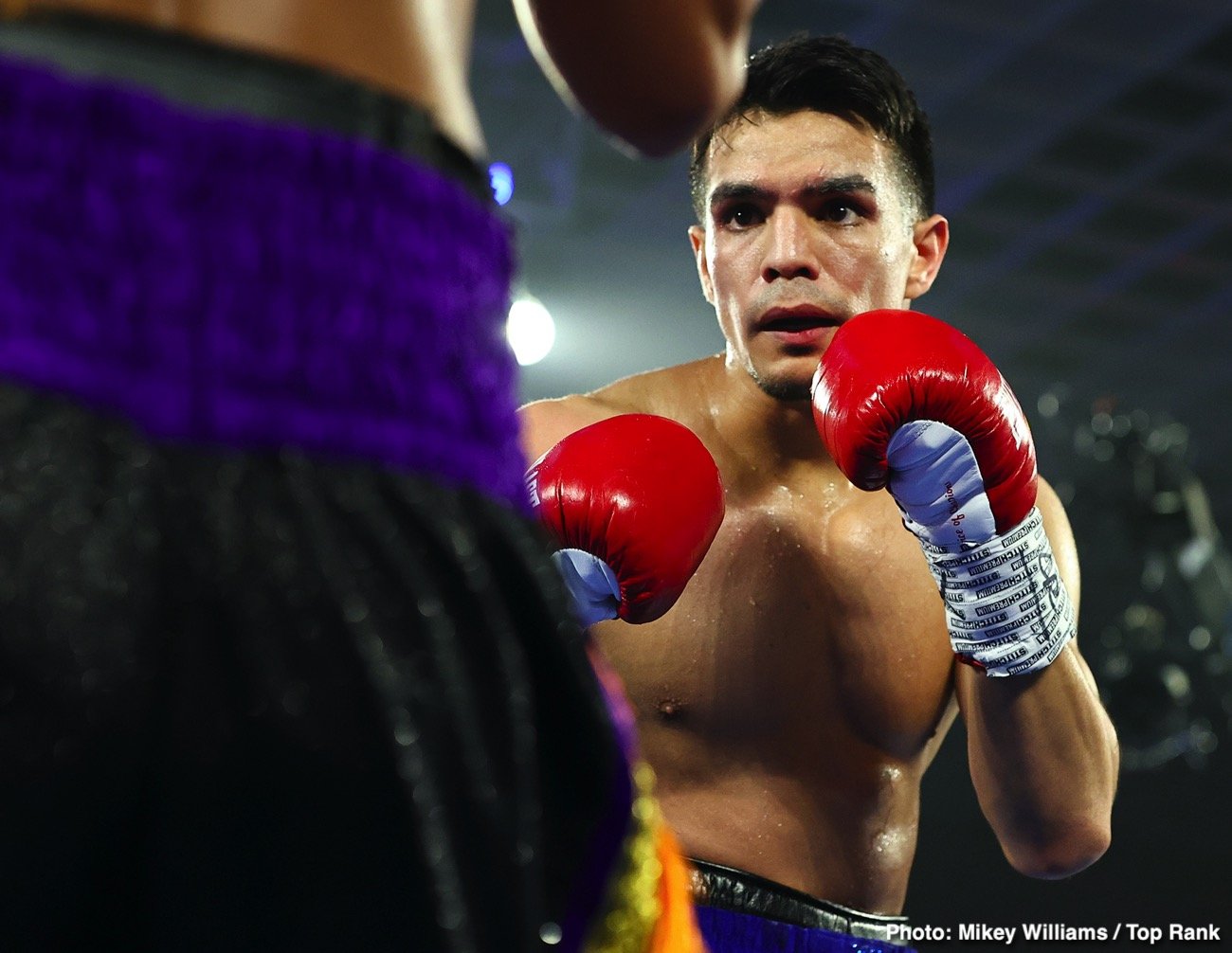 RESULTS Jose Zepeda Beats Kendo Castaneda — Boxing News