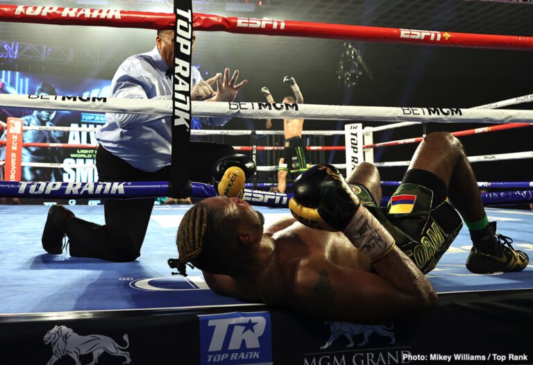 Smith Jr blasts Alvarez through the ropes in 9th round KO