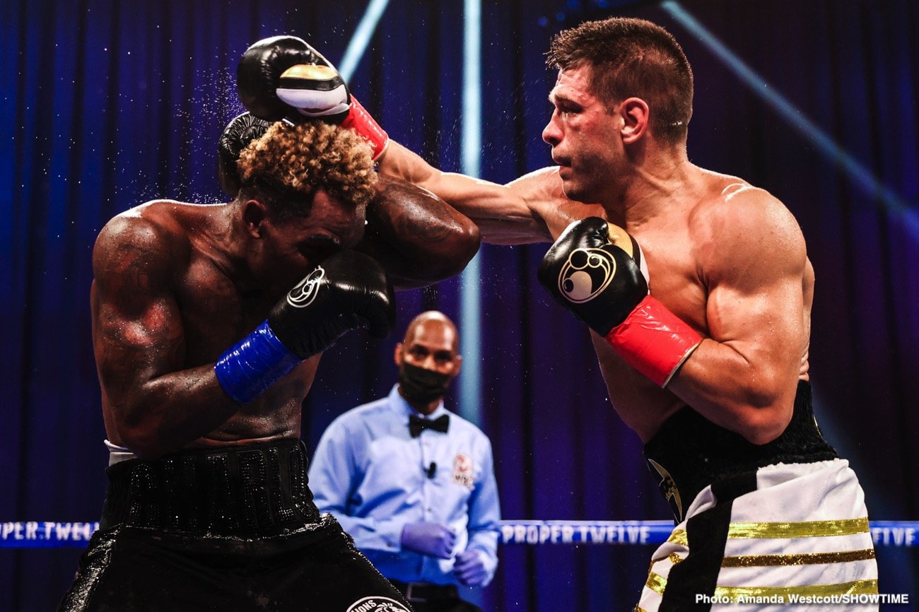 Photos: Jermell Charlo KOs Jeison Rosario; Jermall Charlo defeats Derevyanchenko