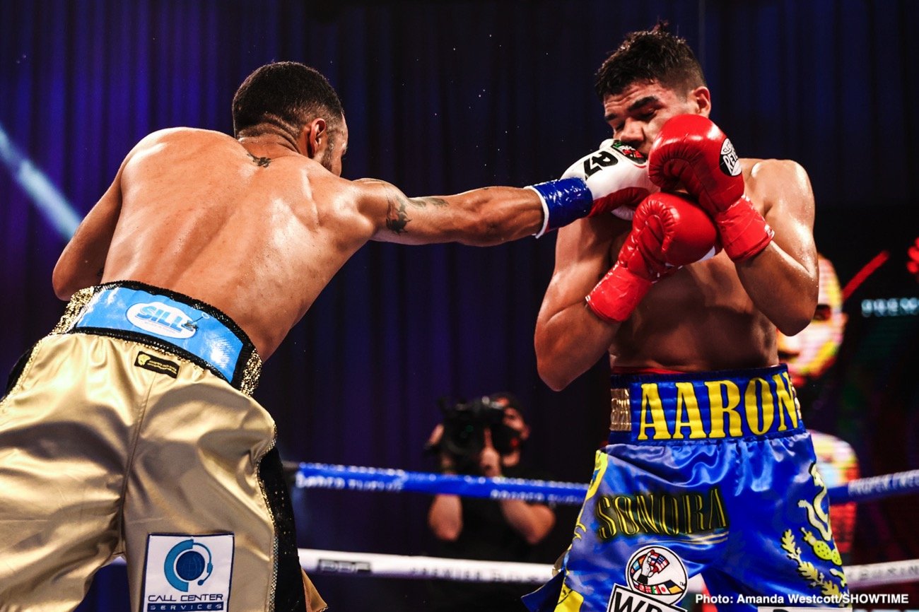 Photos: Jermell Charlo KOs Jeison Rosario; Jermall Charlo defeats Derevyanchenko