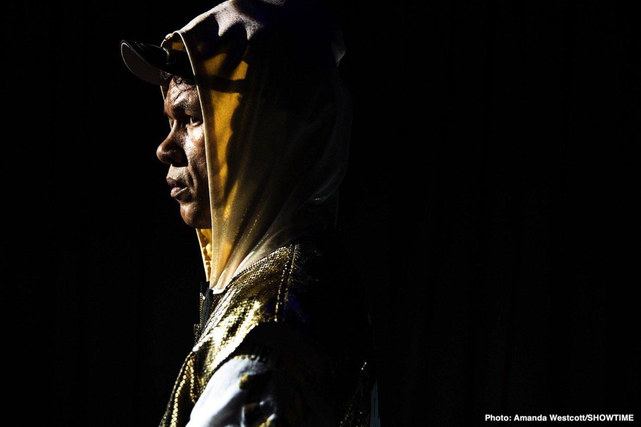 Photos: Jermell Charlo KOs Jeison Rosario; Jermall Charlo defeats Derevyanchenko