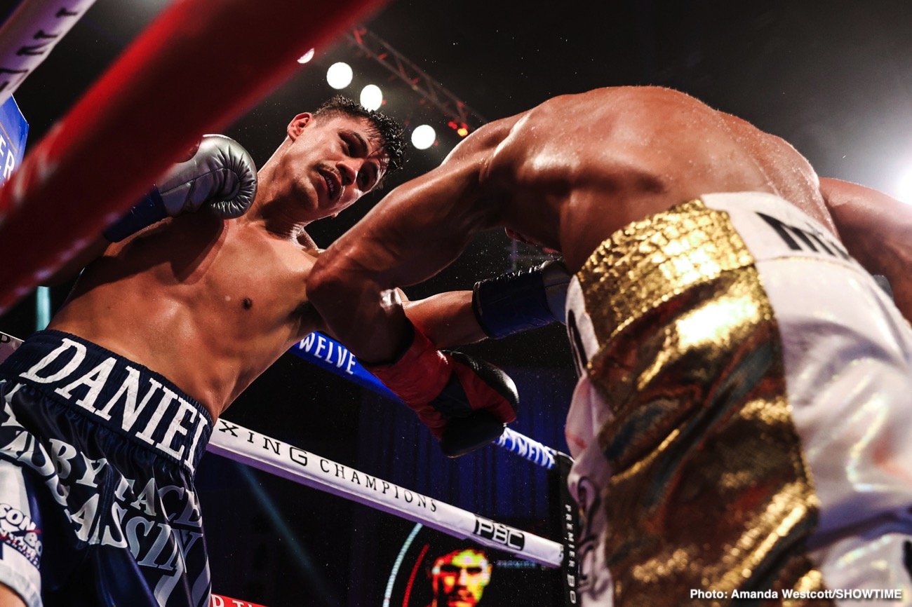 Photos: Jermell Charlo KOs Jeison Rosario; Jermall Charlo defeats Derevyanchenko