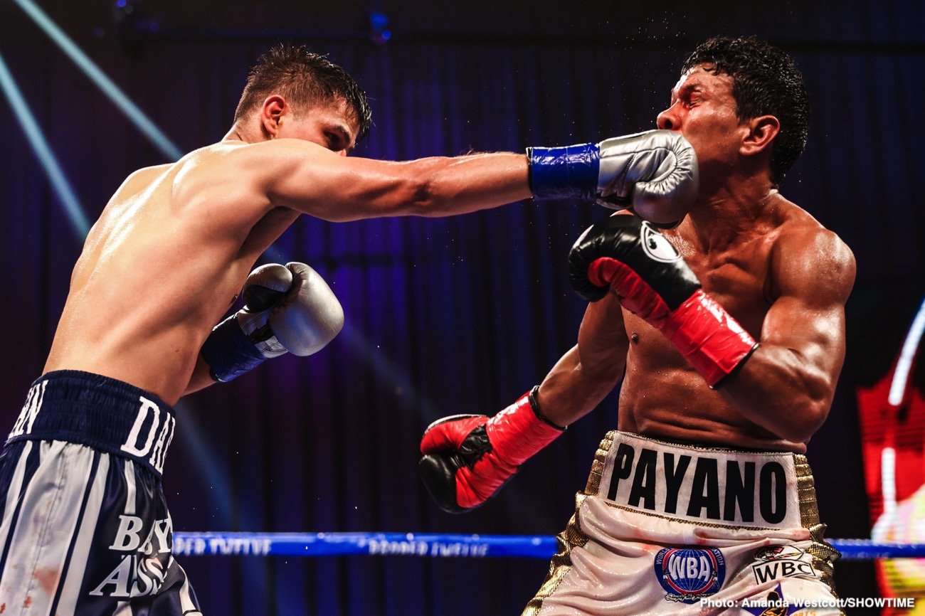 Photos: Jermell Charlo KOs Jeison Rosario; Jermall Charlo defeats Derevyanchenko