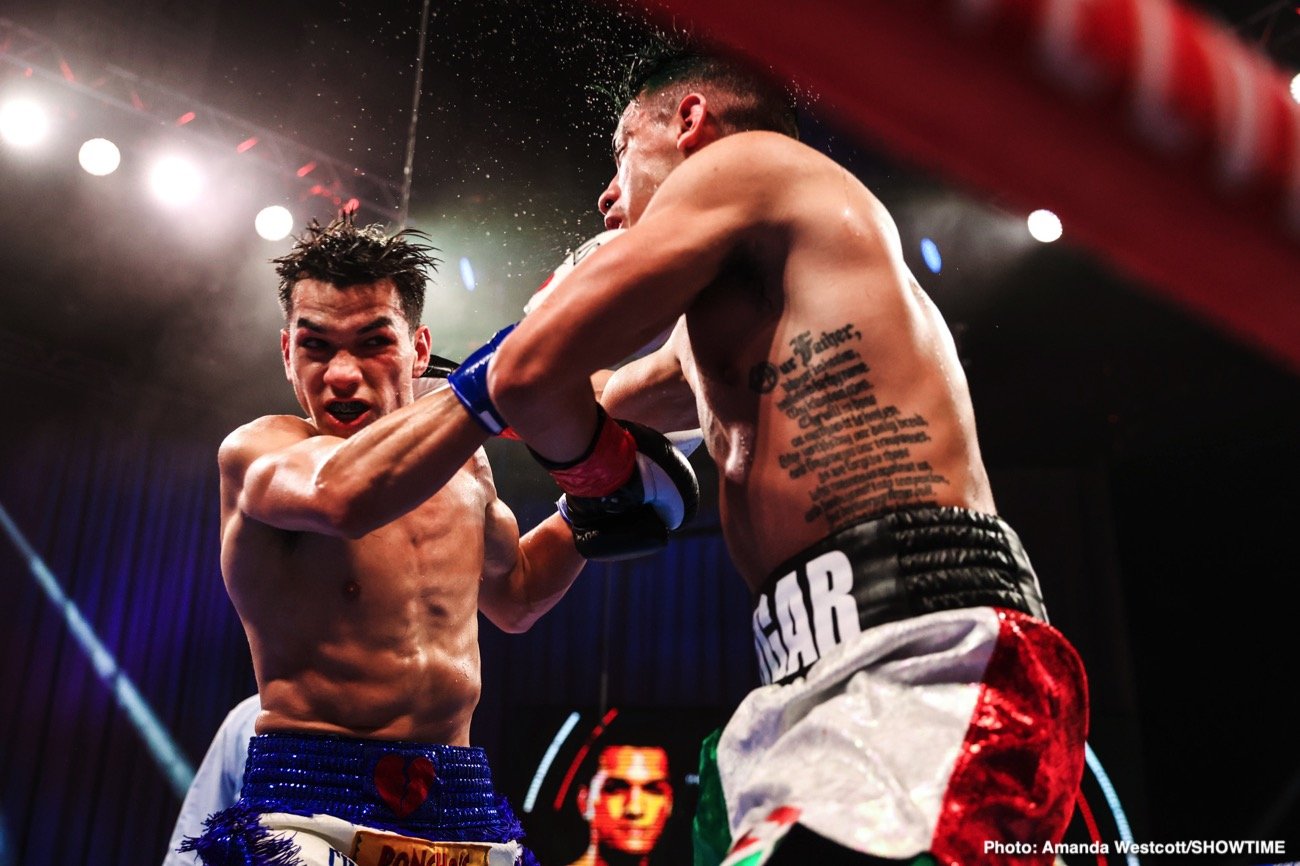Photos: Jermell Charlo KOs Jeison Rosario; Jermall Charlo defeats Derevyanchenko