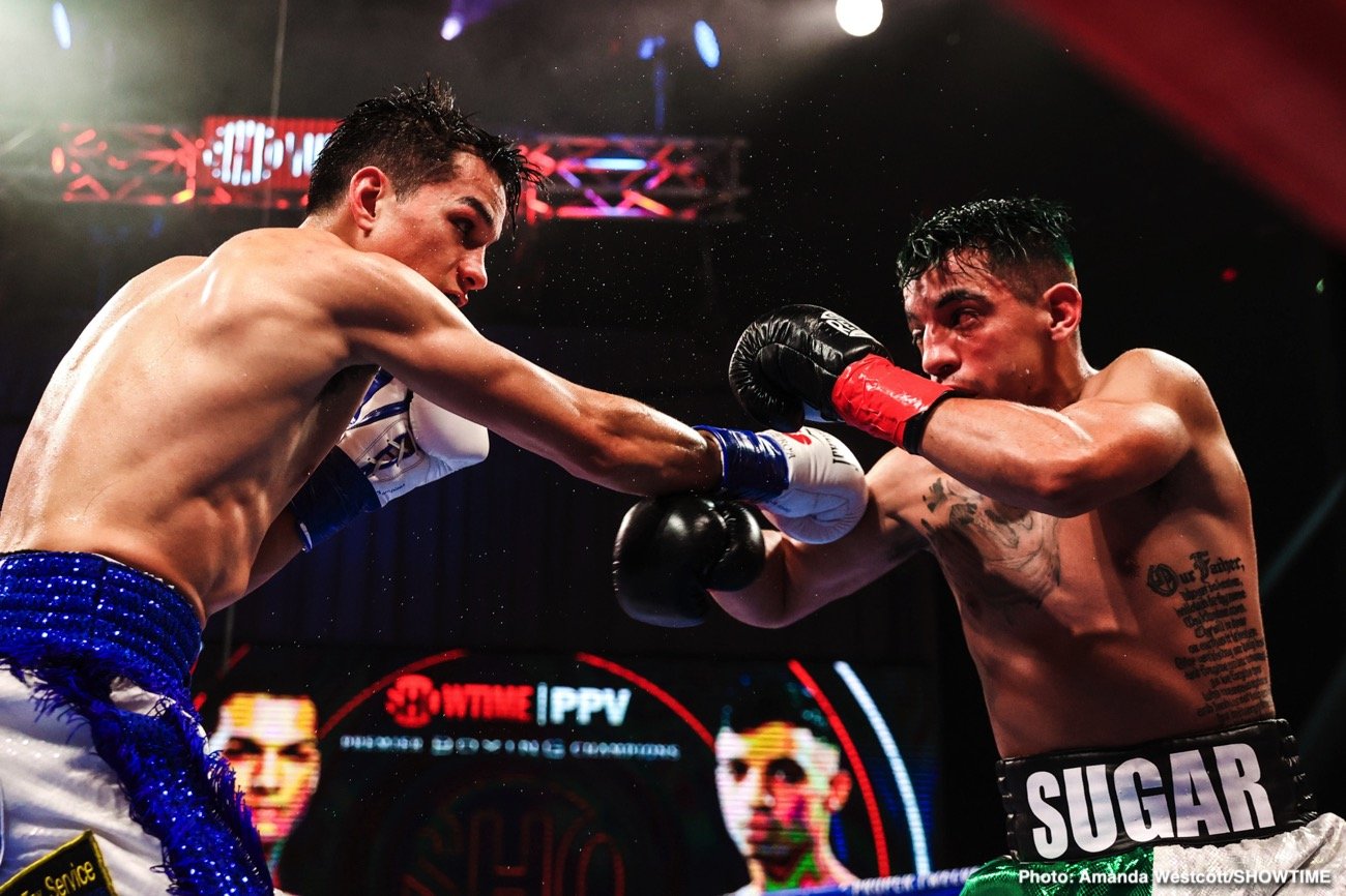 Photos: Jermell Charlo KOs Jeison Rosario; Jermall Charlo defeats Derevyanchenko