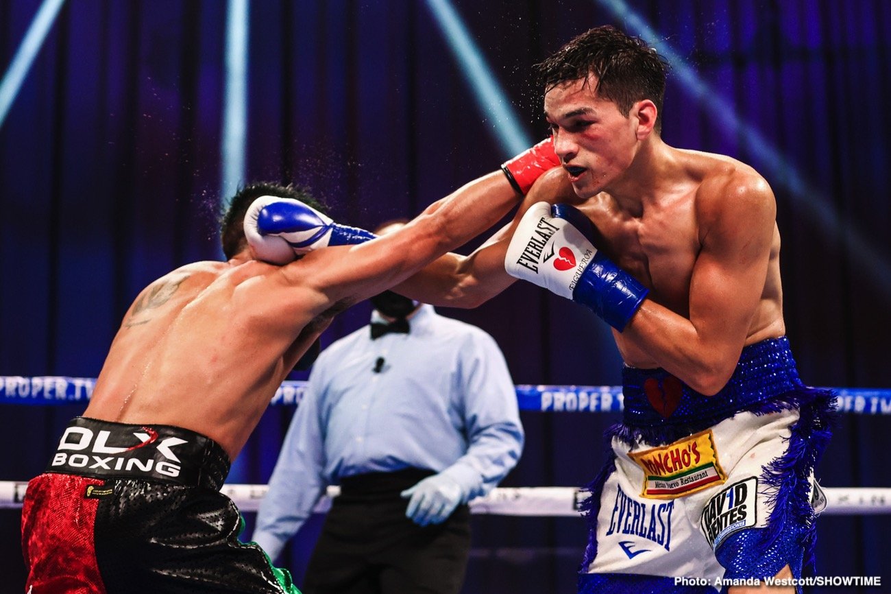 Photos: Jermell Charlo KOs Jeison Rosario; Jermall Charlo defeats Derevyanchenko