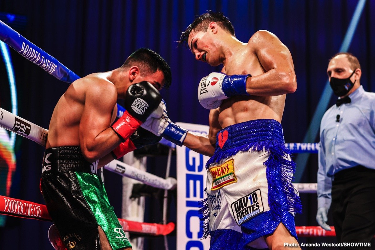 Photos: Jermell Charlo KOs Jeison Rosario; Jermall Charlo defeats Derevyanchenko