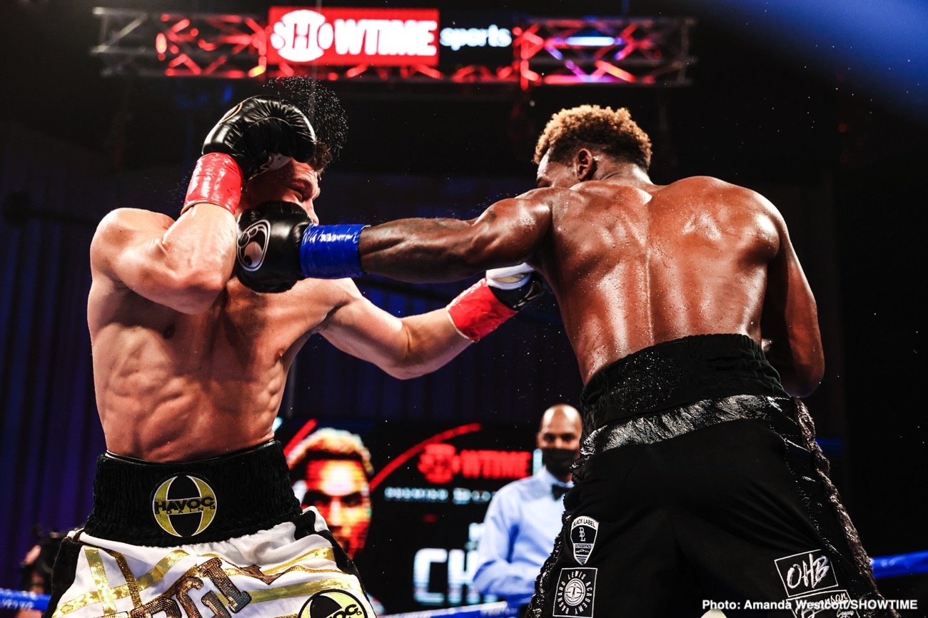 Photos: Jermell Charlo KOs Jeison Rosario; Jermall Charlo defeats Derevyanchenko