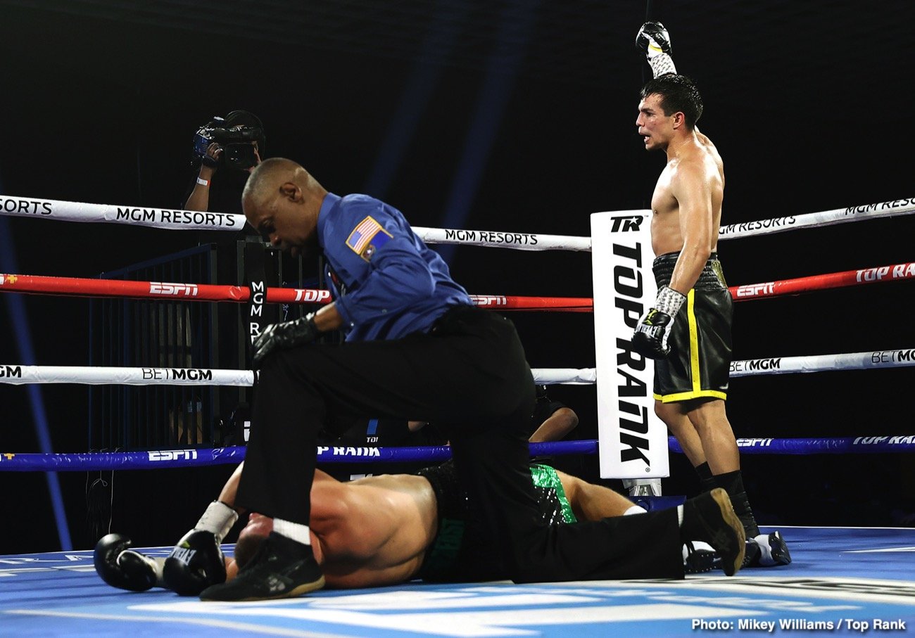 Photos: Jose Zepeda stops Ivan Baranchyk