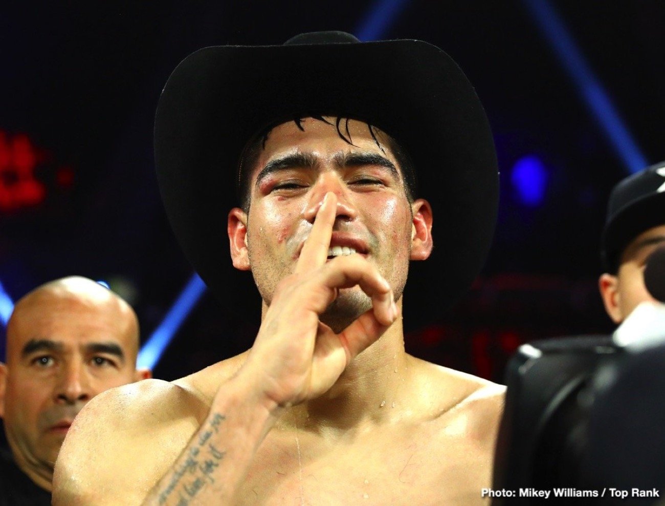 Canelo Alvarez, Gilberto Ramirez boxing image / photo