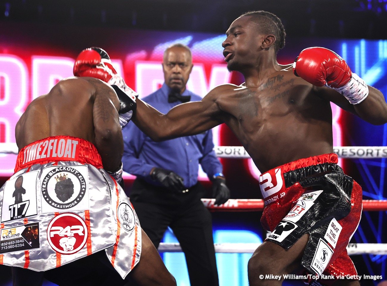 Shakur Stevenson beats Toka Kahn Clary - Boxing Results