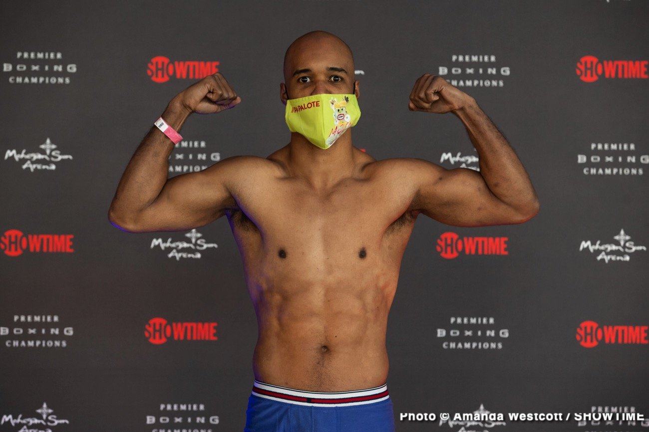 Boxing photo: Argenis Mendez, Chris Colbert, Matt Korobov, Ronald Ellis image Chris Colbert - Jaime Arboleda Showtime Weigh In Results