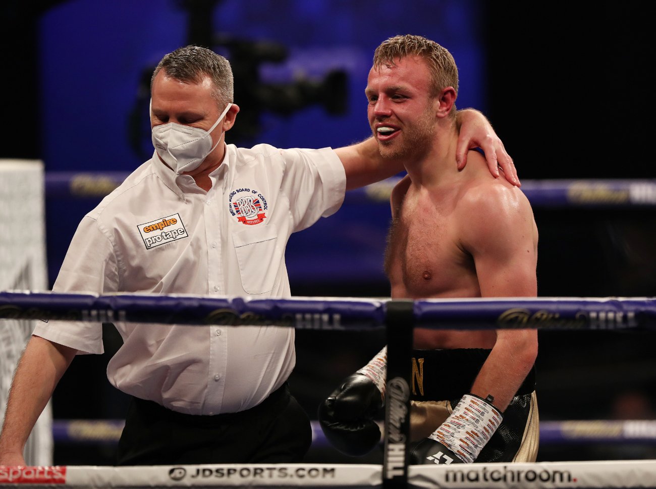 Billy Joe Saunders defeats Martin Murray - Boxing Results