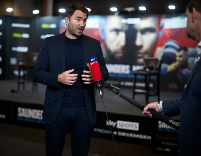 Matchroom signs 5-year deal with DAZN, splitting with Sky